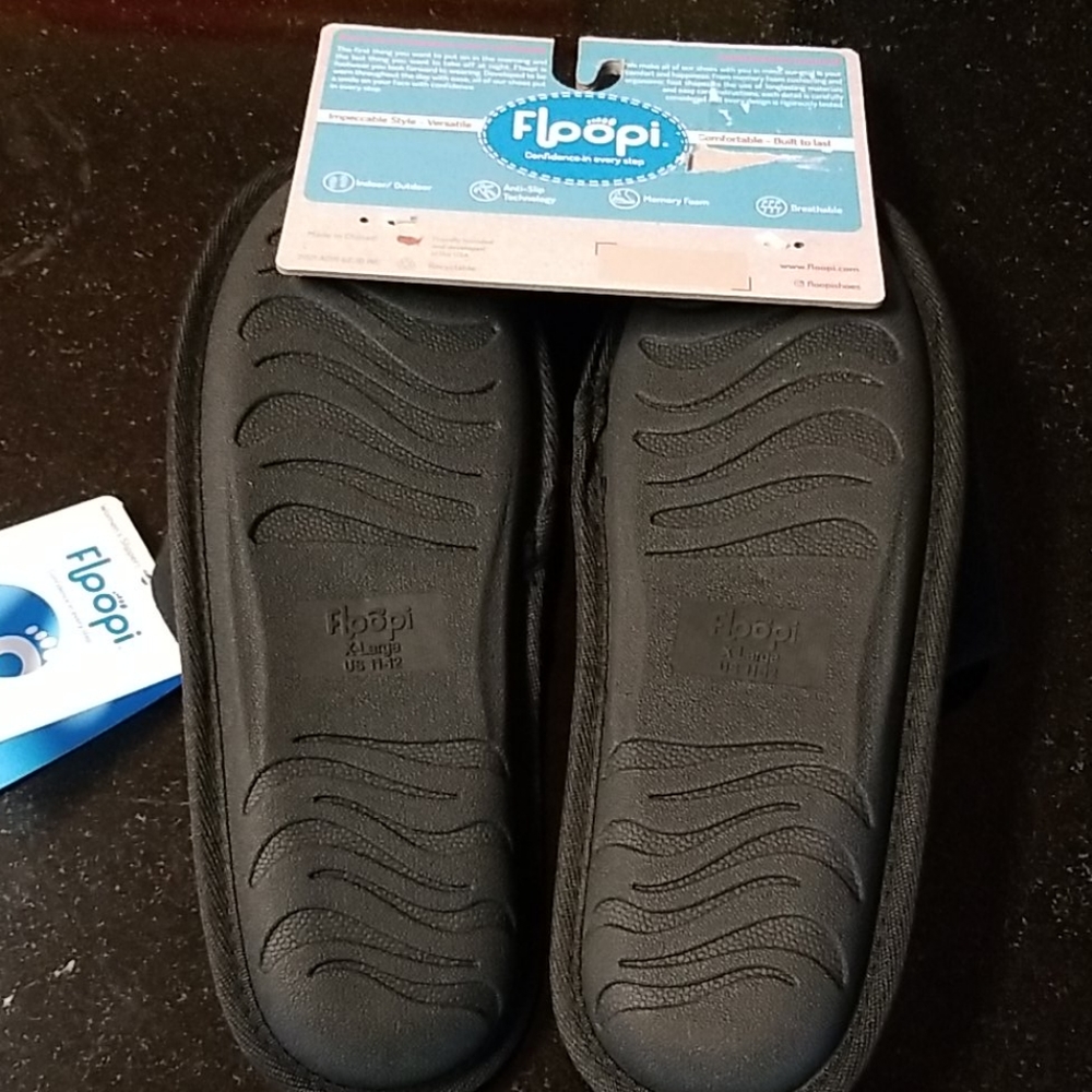 Floopi Slippers - Picture 7 of 8